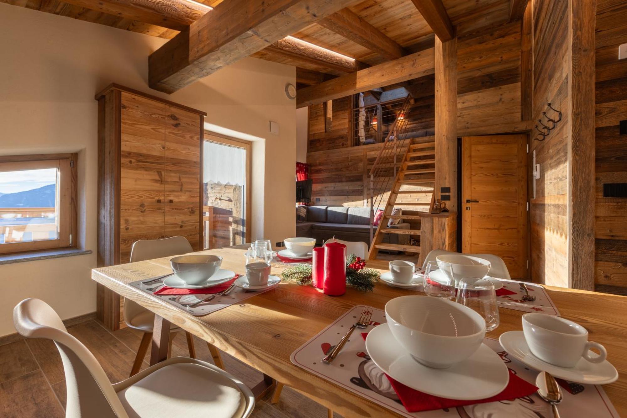 Les Reves Des Montagnards, Appartements De Charme Torgnon Exteriér fotografie